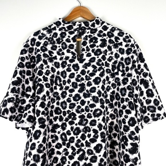 Lane Bryant Leopard Animal Print Keyhole Short Sleeve Top Size 26 NWT - Picture 7 of 9